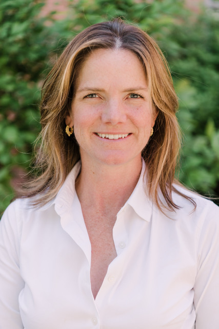 Megan Flood headshot